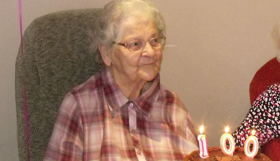 Edna Mann celebrates her 100th birthday